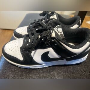 Nike Dunk Low Panda